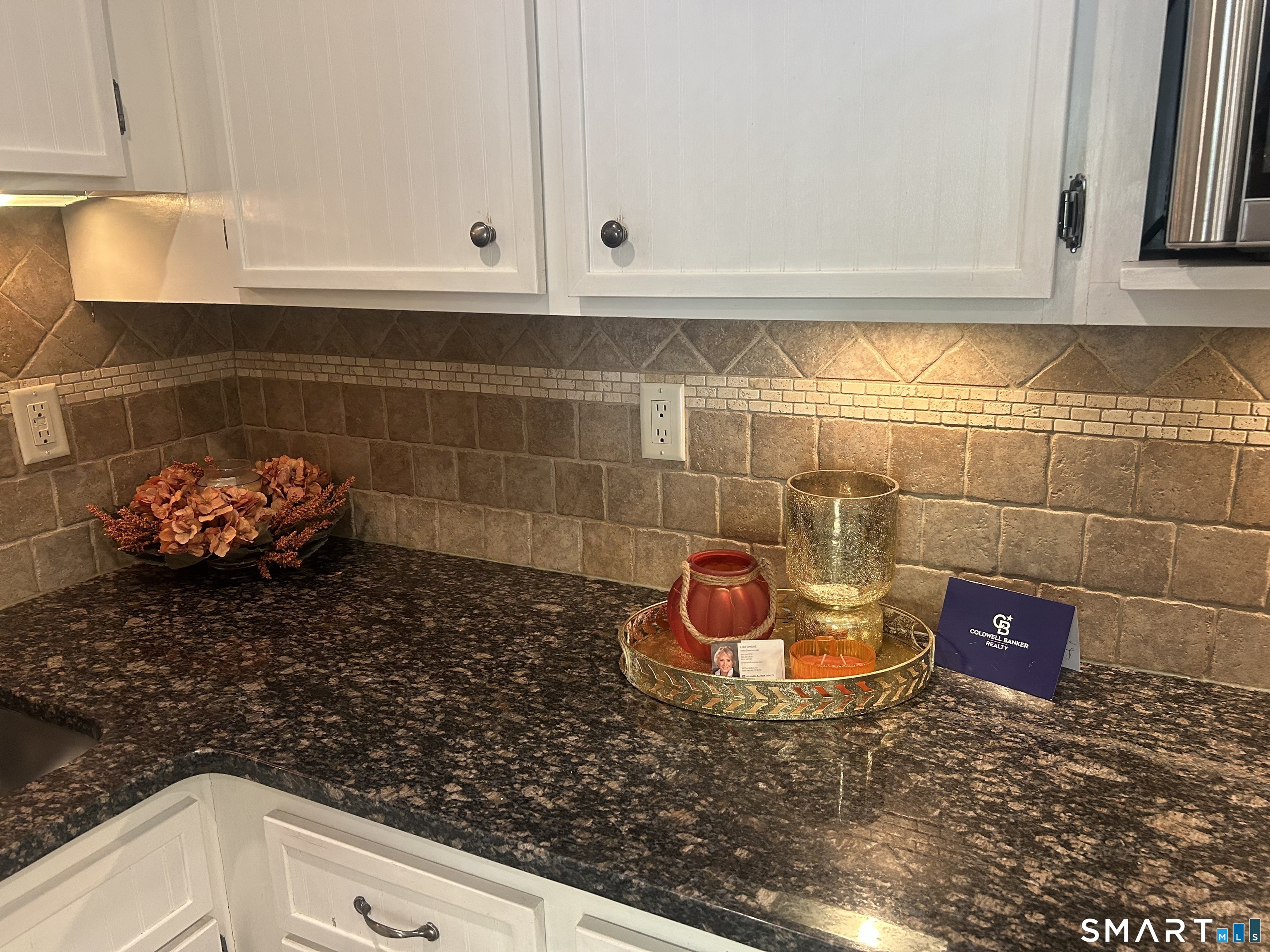 108 Oakwood Avenue West Hartford CT 06119