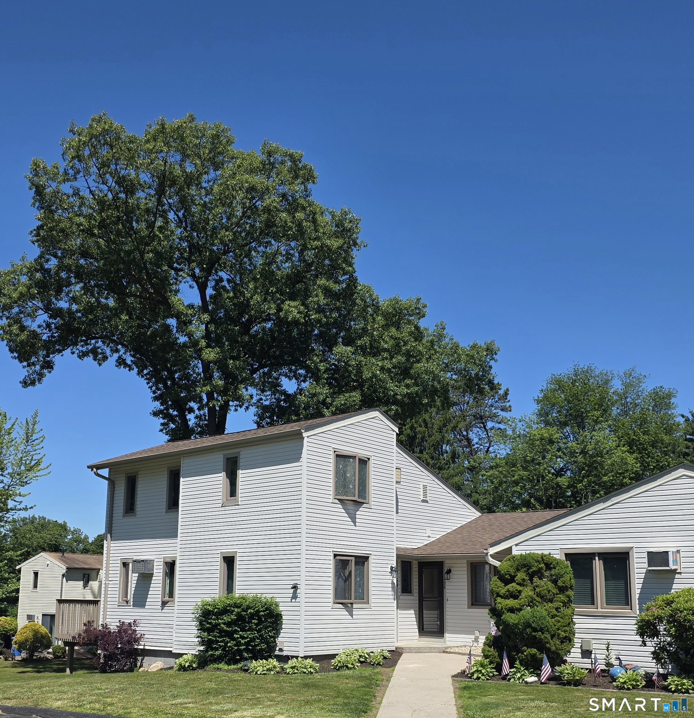 132 Butternut Lane Bristol CT 06010