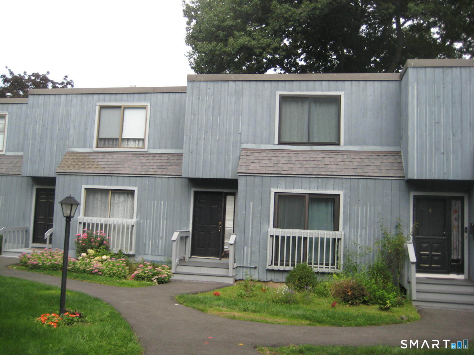 403 Plymouth Colony Branford CT 06405