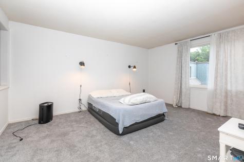 403 Plymouth Colony Branford CT 06405