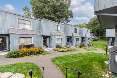 403 Plymouth Colony Branford CT 06405