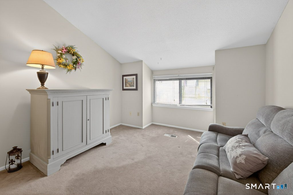 62 Monticello Drive Branford CT 06405