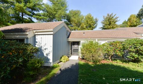 682 Heritage Village Southbury CT 06488