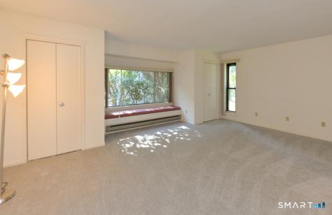 682 Heritage Village Southbury CT 06488