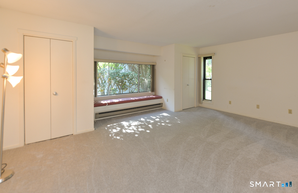 682 Heritage Village Southbury CT 06488