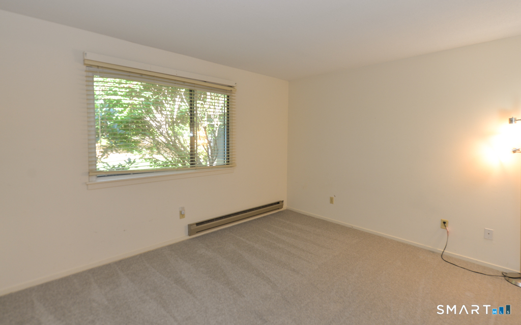 682 Heritage Village Southbury CT 06488