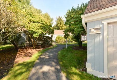 682 Heritage Village Southbury CT 06488