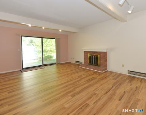 682 Heritage Village Southbury CT 06488