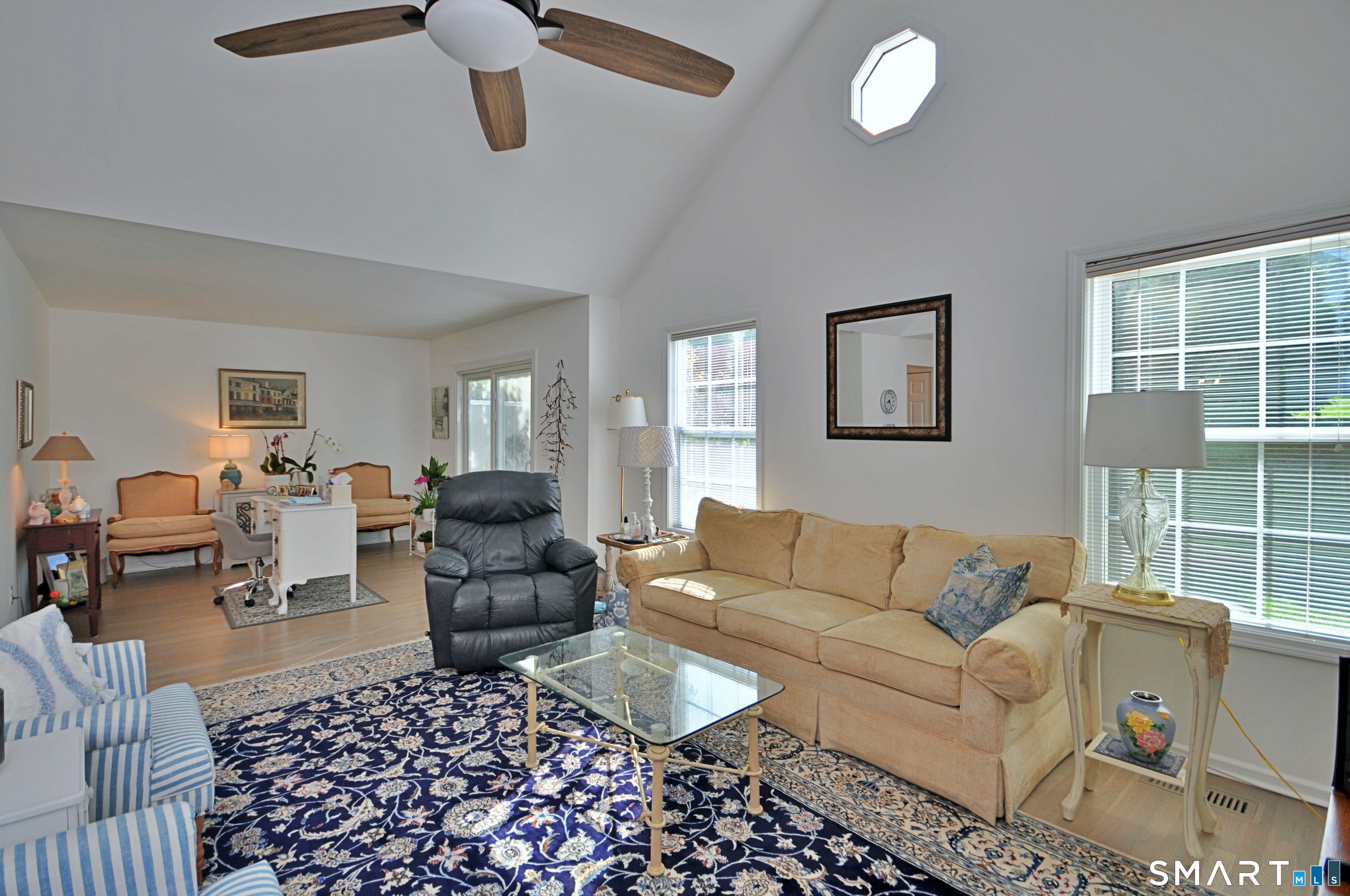 44 Elizabeth Circle Newtown CT 06482