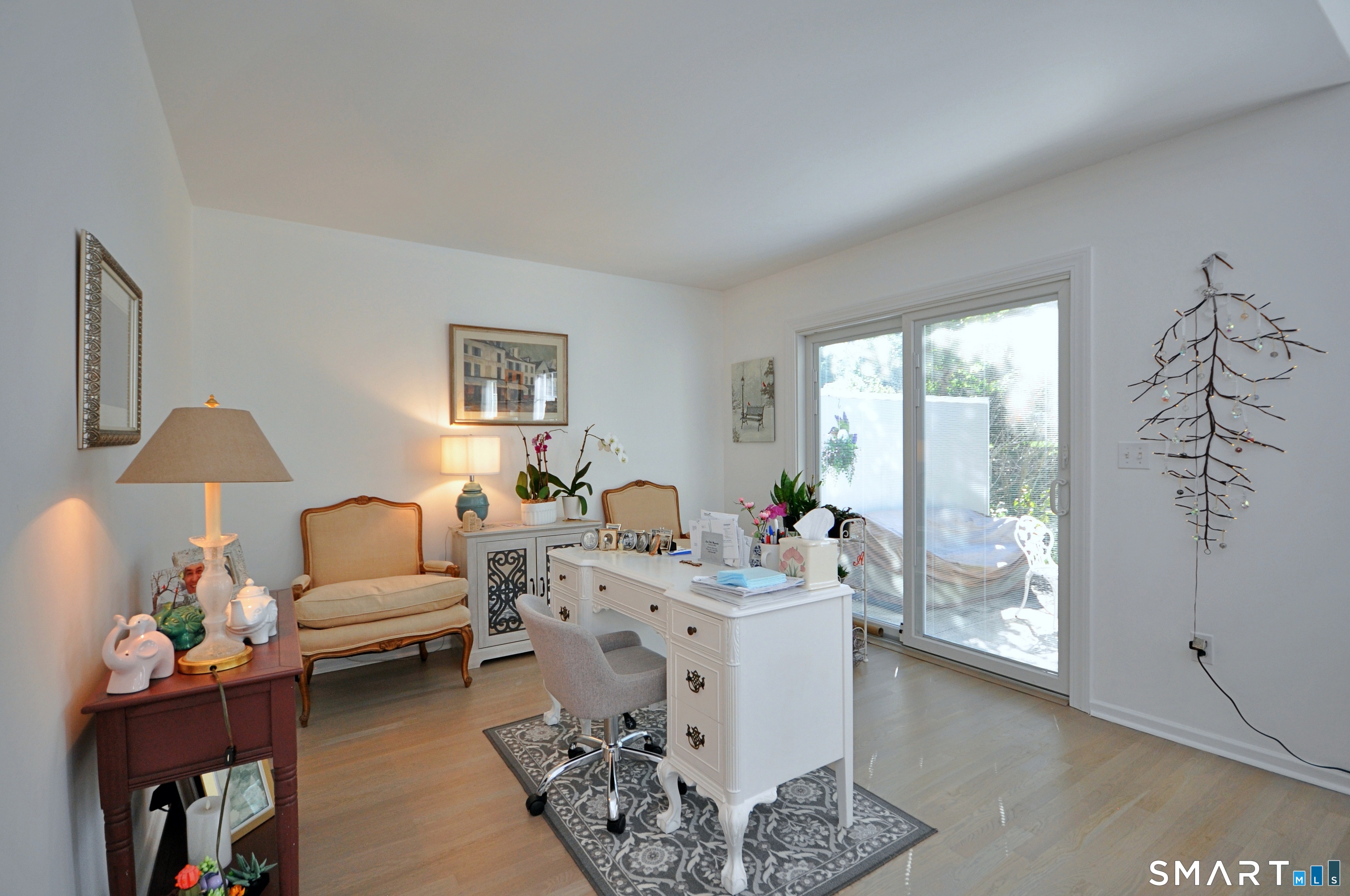 44 Elizabeth Circle Newtown CT 06482