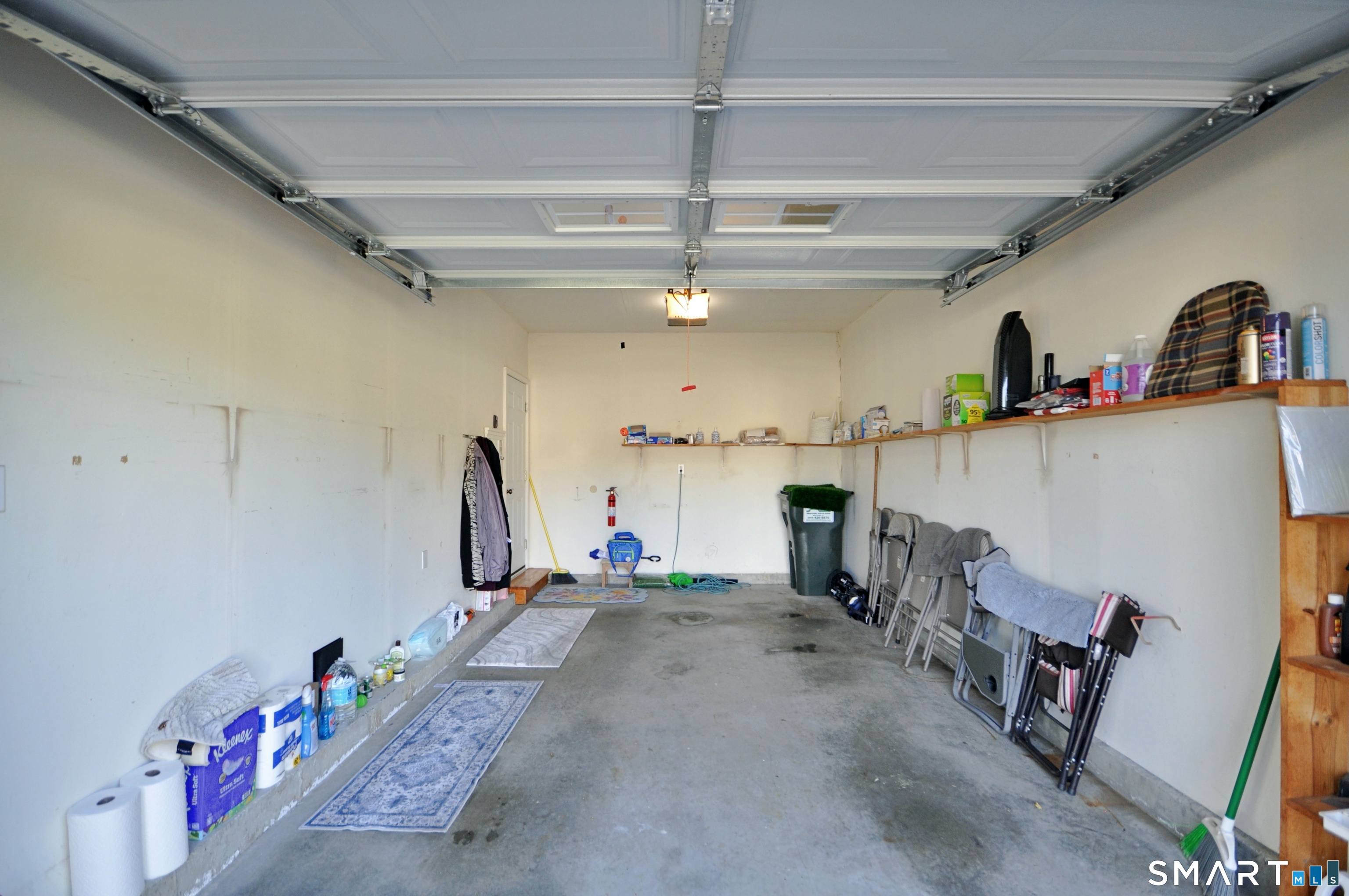 44 Elizabeth Circle Newtown CT 06482