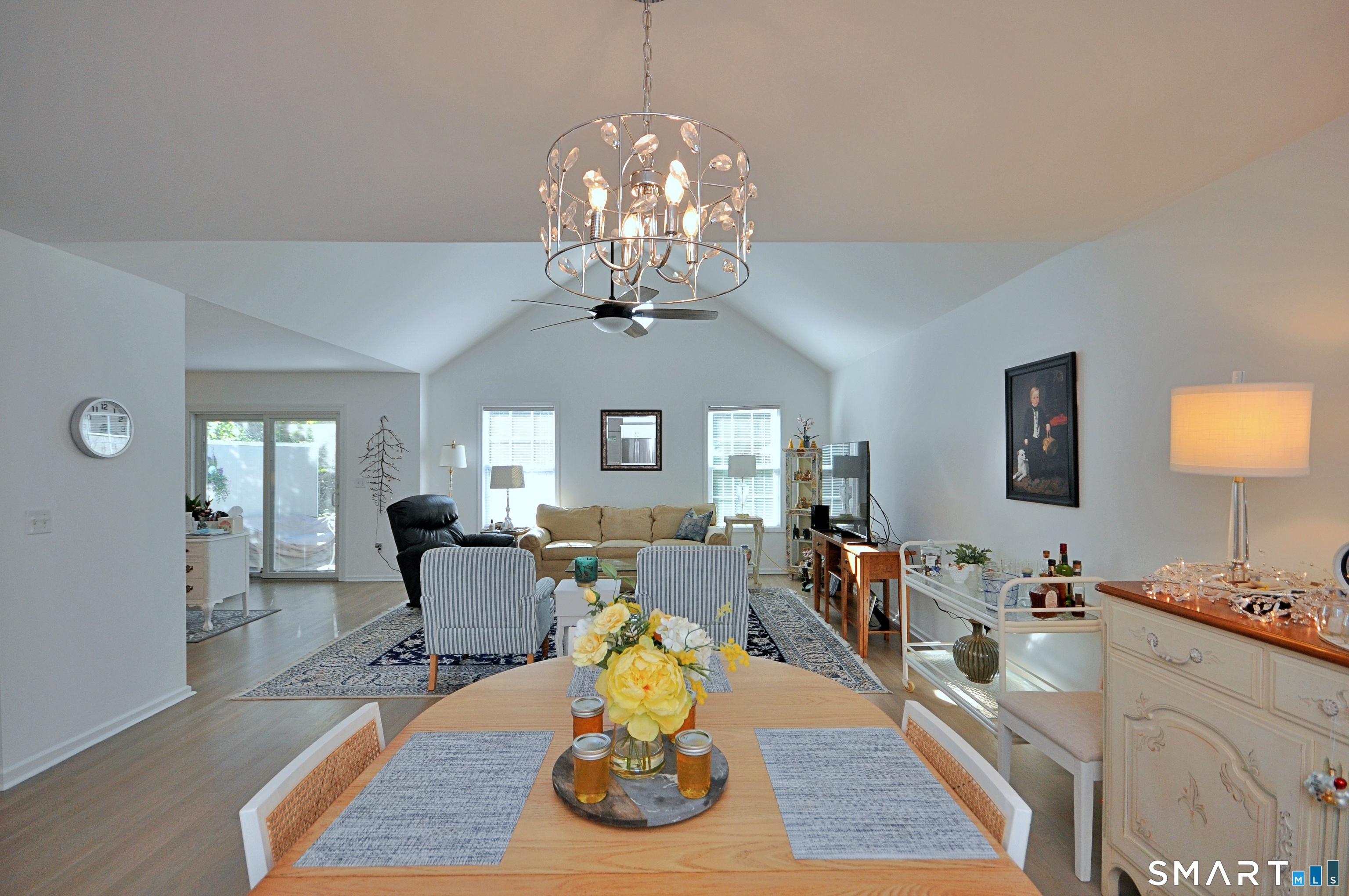 44 Elizabeth Circle Newtown CT 06482
