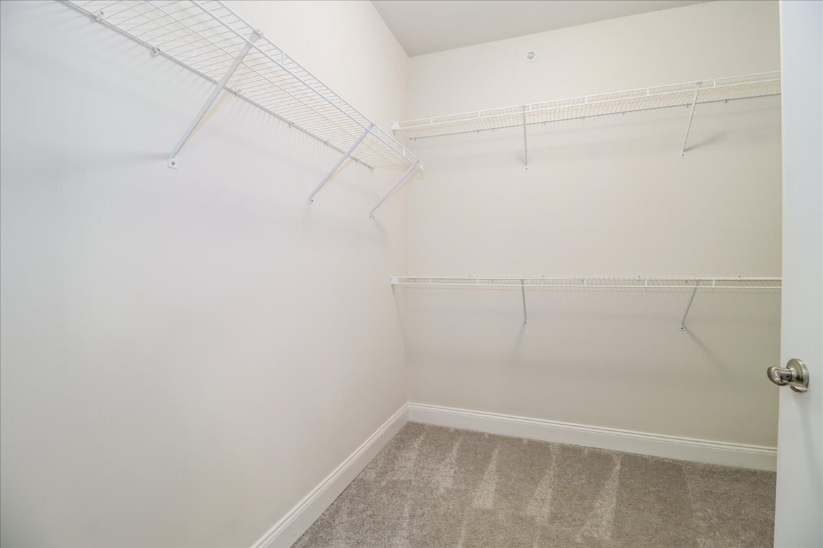 433 Brookside Court Newtown CT 06470