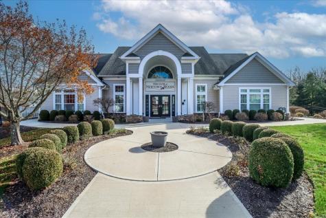 433 Brookside Court Newtown CT 06470