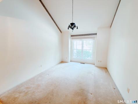 5 Kensington Road Monroe CT 06468