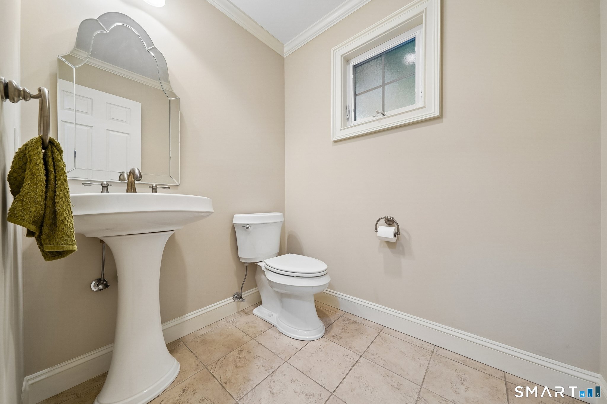 32 Crows Nest Lane Danbury CT 06810