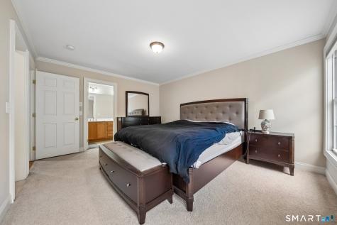32 Crows Nest Lane Danbury CT 06810
