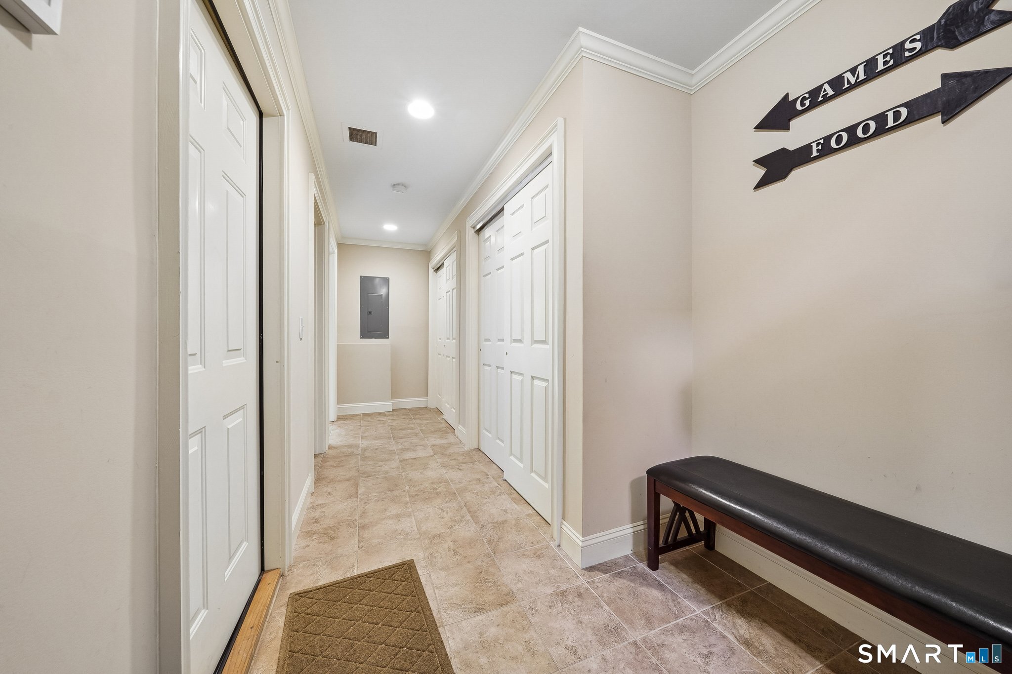 32 Crows Nest Lane Danbury CT 06810