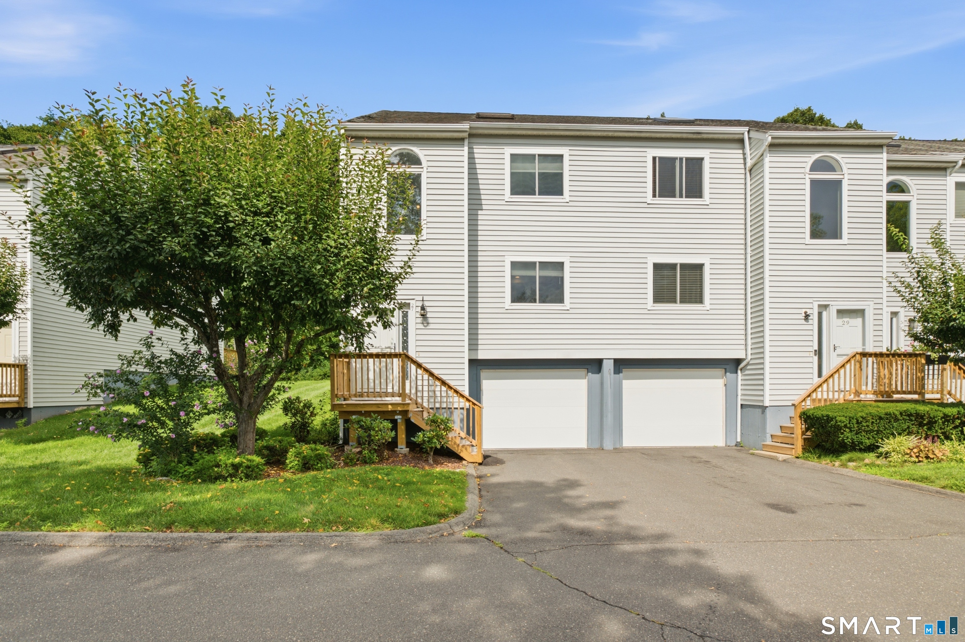 27 Sunridge Lane Cromwell CT 06416