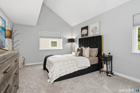 27 Sunridge Lane Cromwell CT 06416