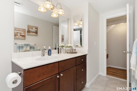 27 Sunridge Lane Cromwell CT 06416