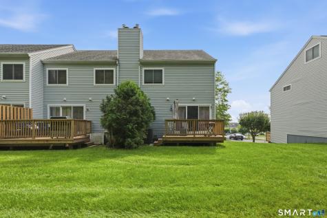 27 Sunridge Lane Cromwell CT 06416