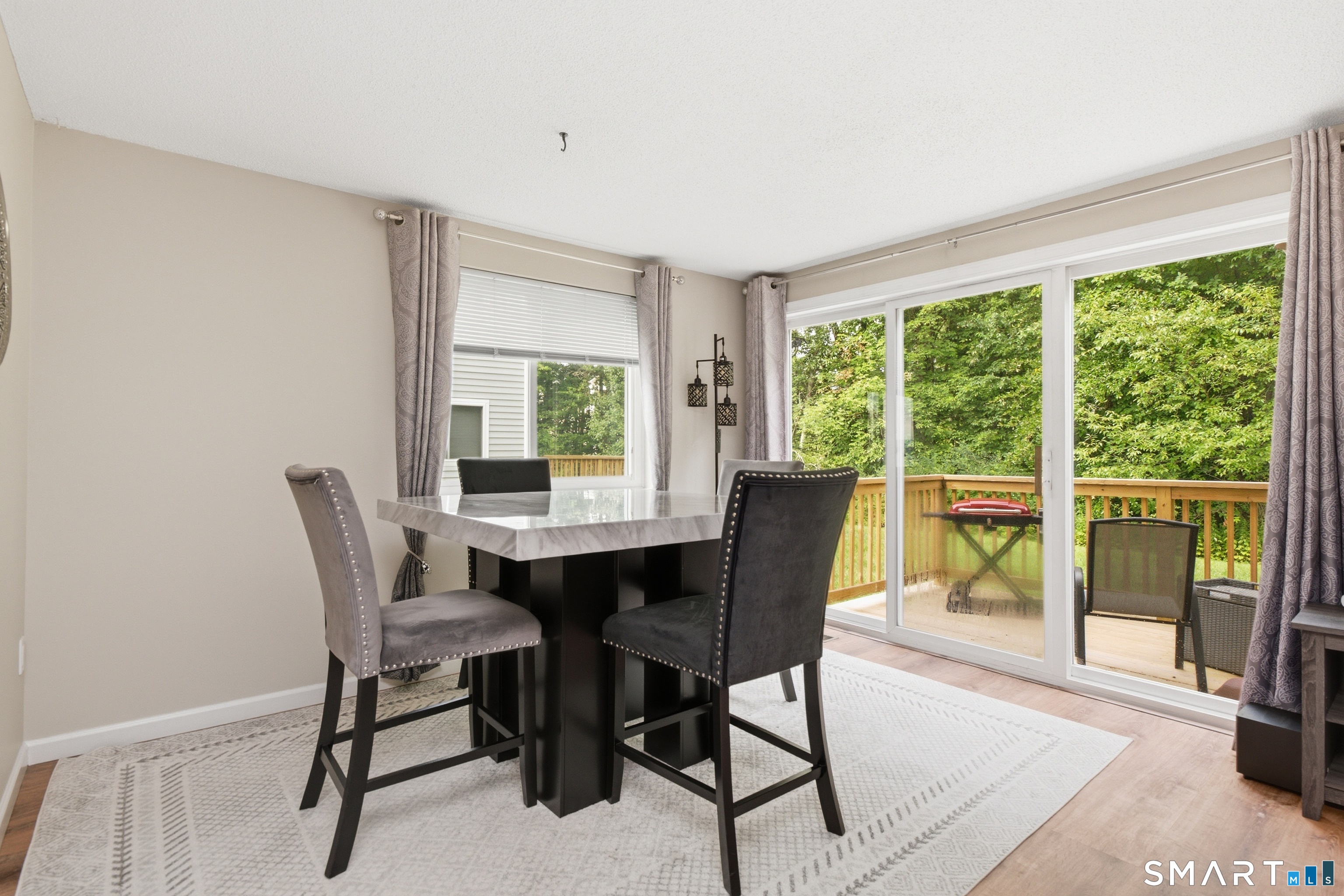 27 Sunridge Lane Cromwell CT 06416