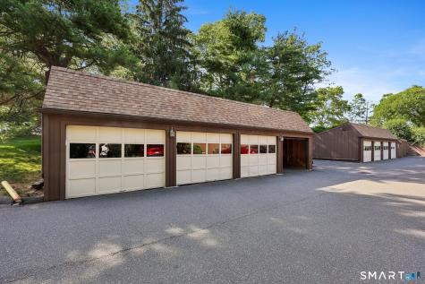 153 Knapps Highway Fairfield CT 06825