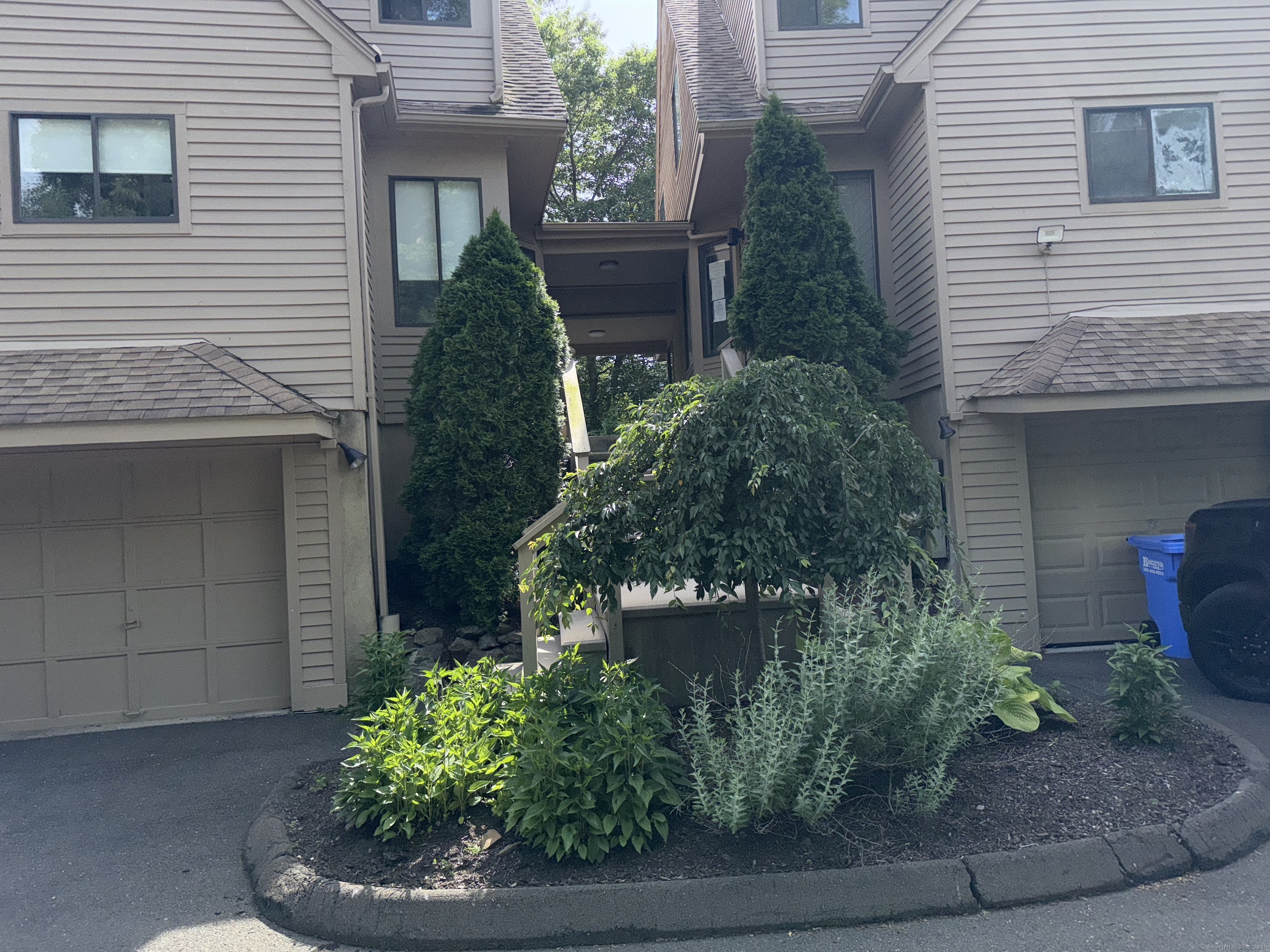 210 Treadwell Street Hamden CT 06517