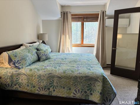 3 Westside Drive Thompson CT 06255