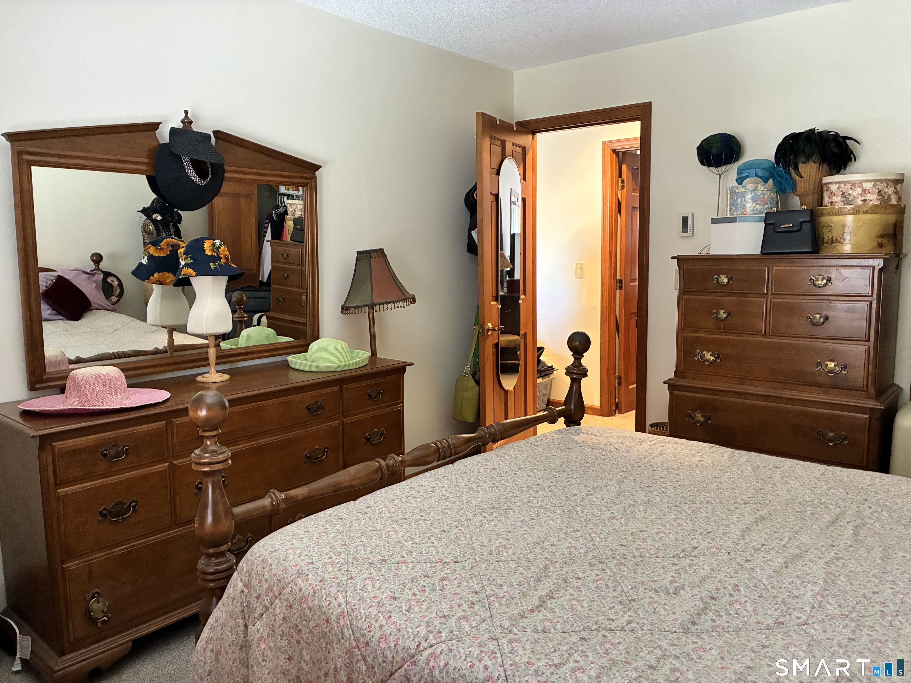 3 Westside Drive Thompson CT 06255