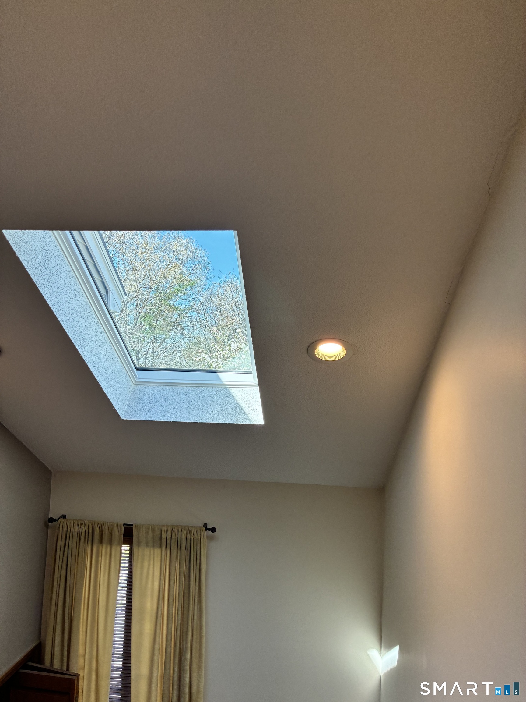 3 Westside Drive Thompson CT 06255