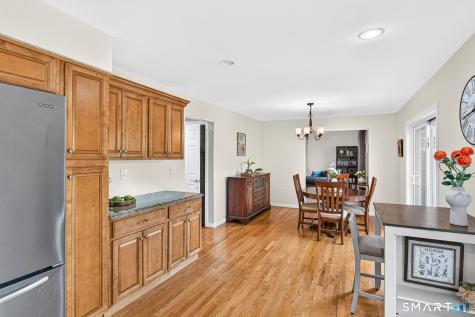 3 Redwood Lane Avon CT 06001