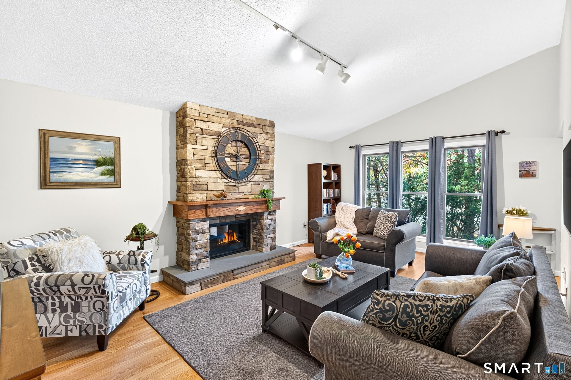 3 Redwood Lane Avon CT 06001