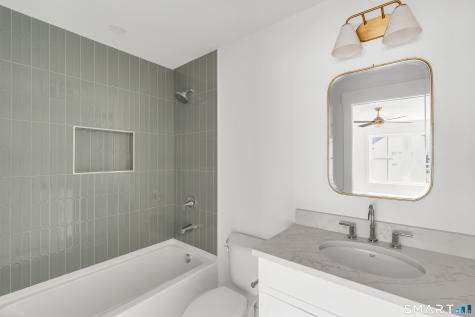 843 North Street Milford CT 06041