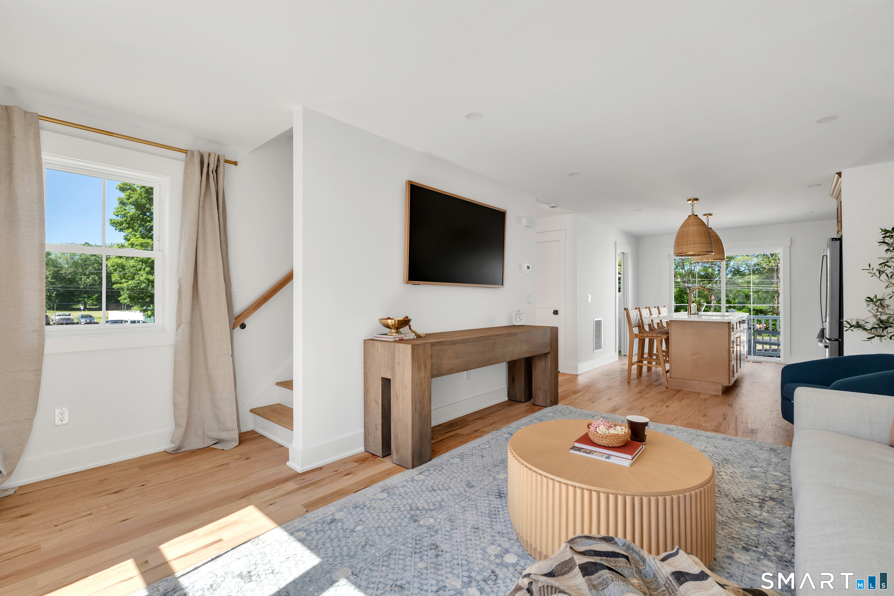 843 North Street Milford CT 06041