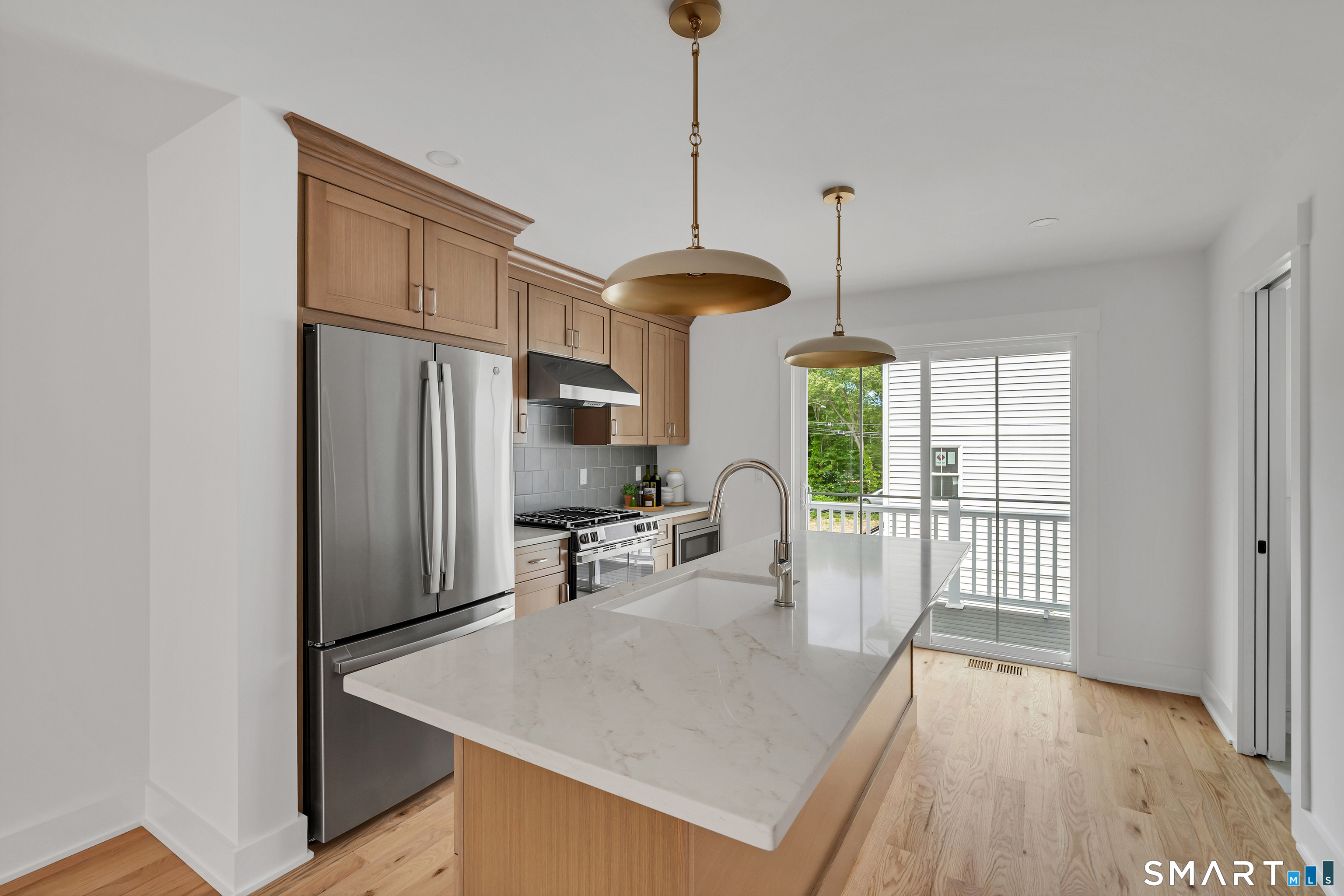 843 North Street Milford CT 06041