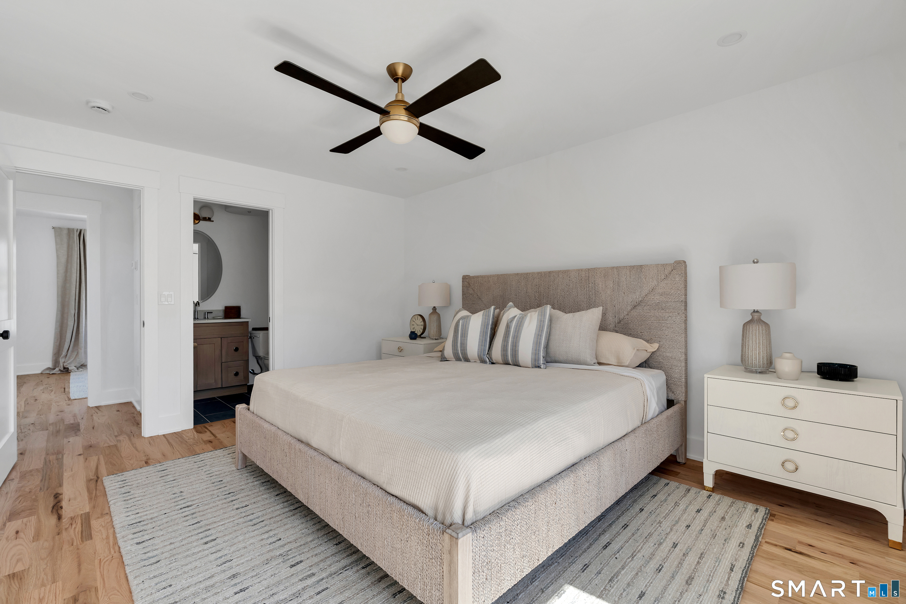 843 North Street Milford CT 06041