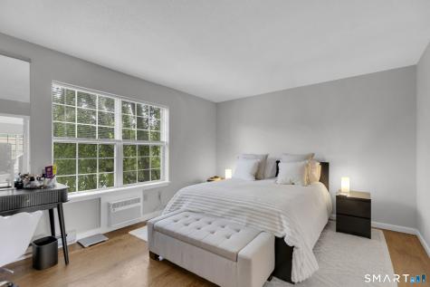 33 Glen Ridge Court New Milford CT 06776