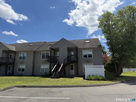 33 Glen Ridge Court New Milford CT 06776