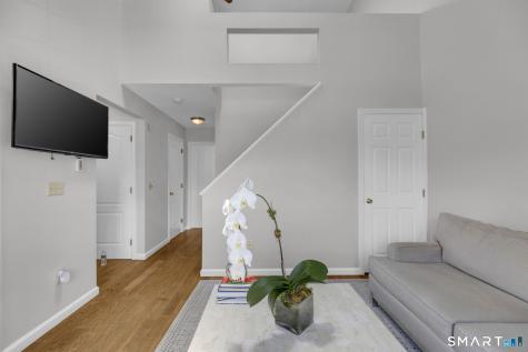 33 Glen Ridge Court New Milford CT 06776