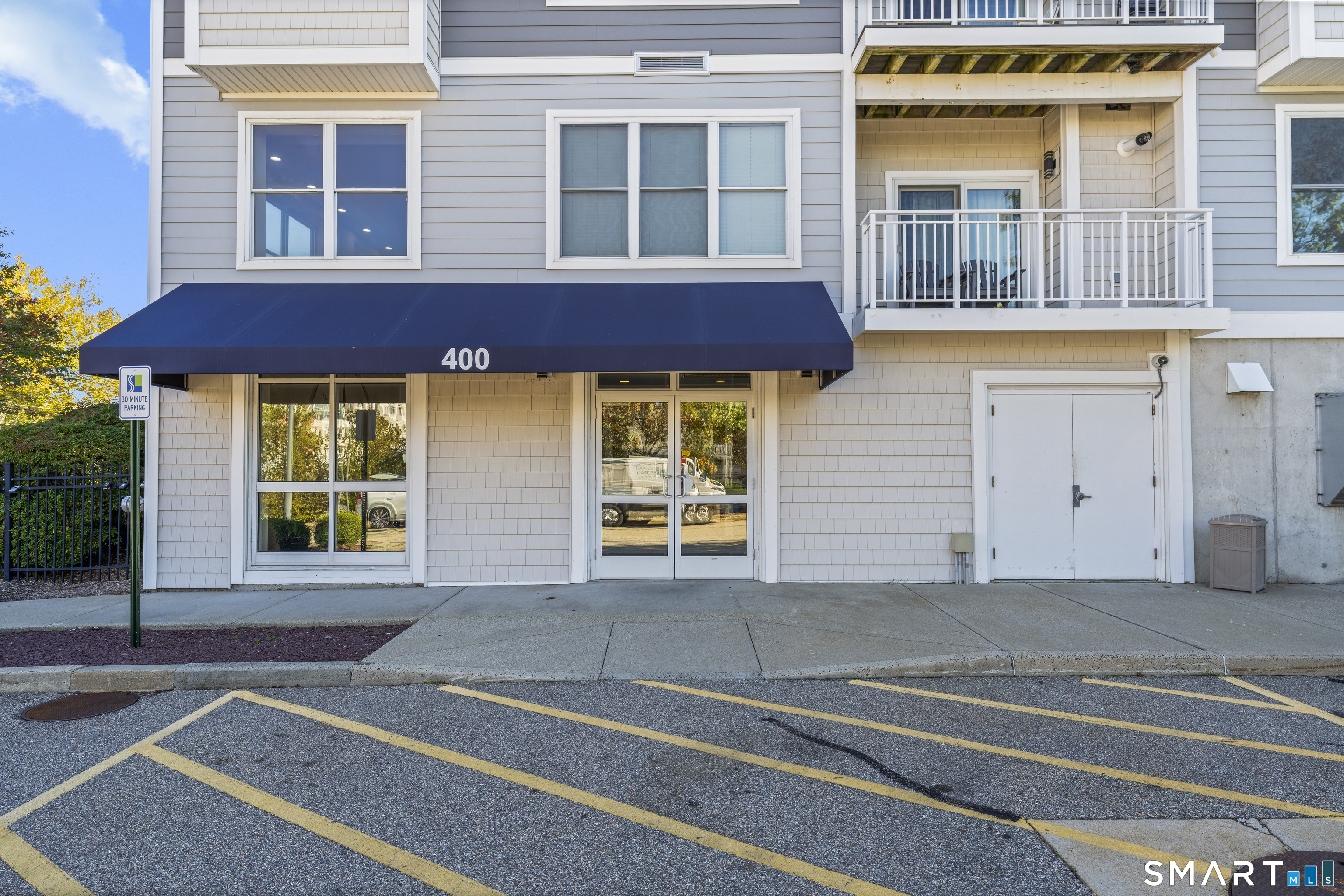 400 Bank Street New London CT 06320