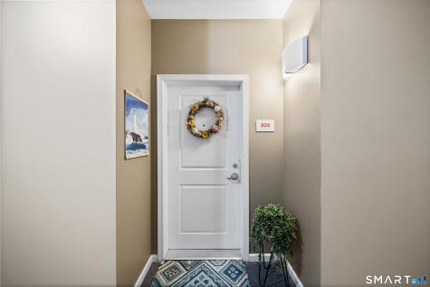400 Bank Street New London CT 06320