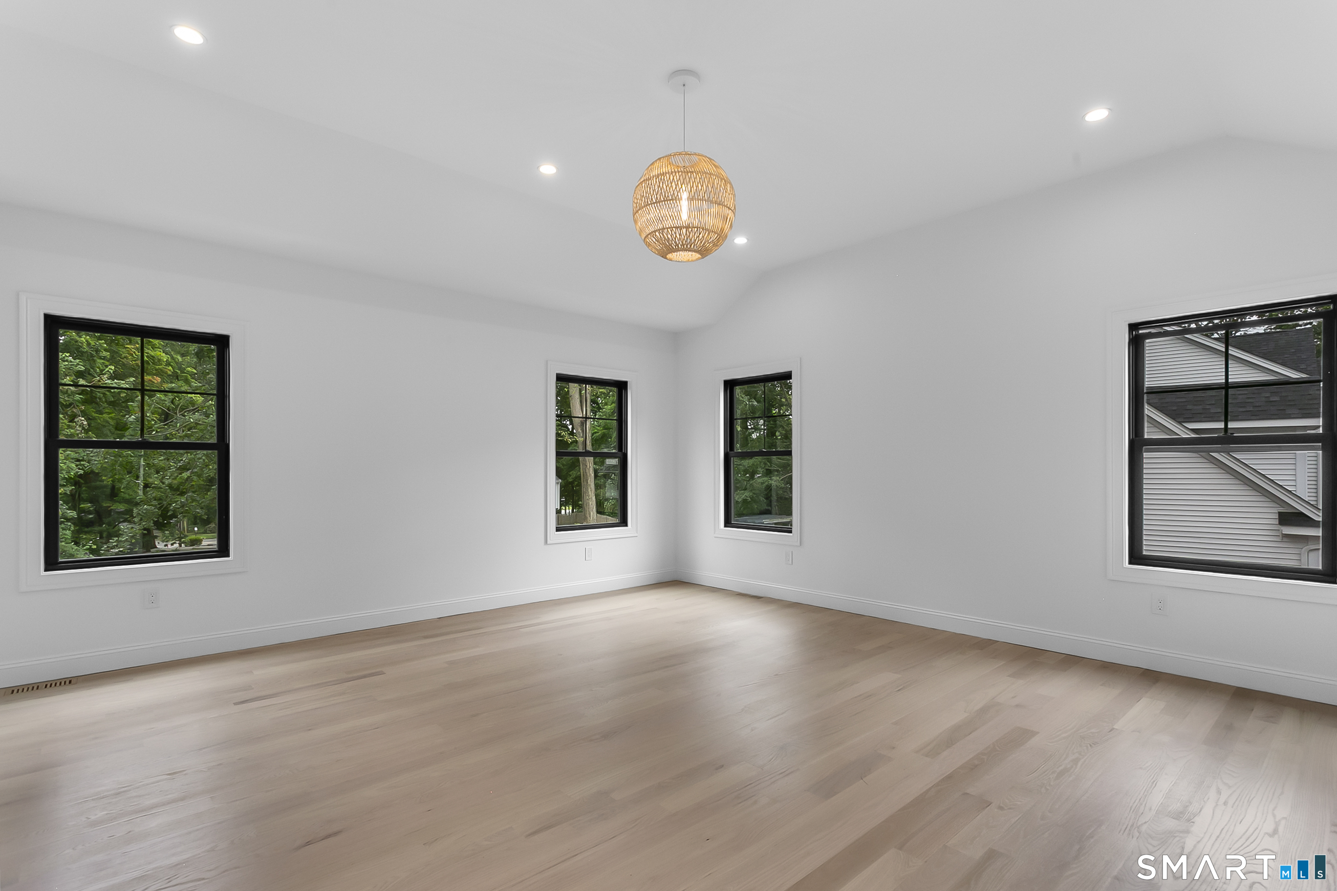 95 Oronoque Hills Road Stratford CT 06614