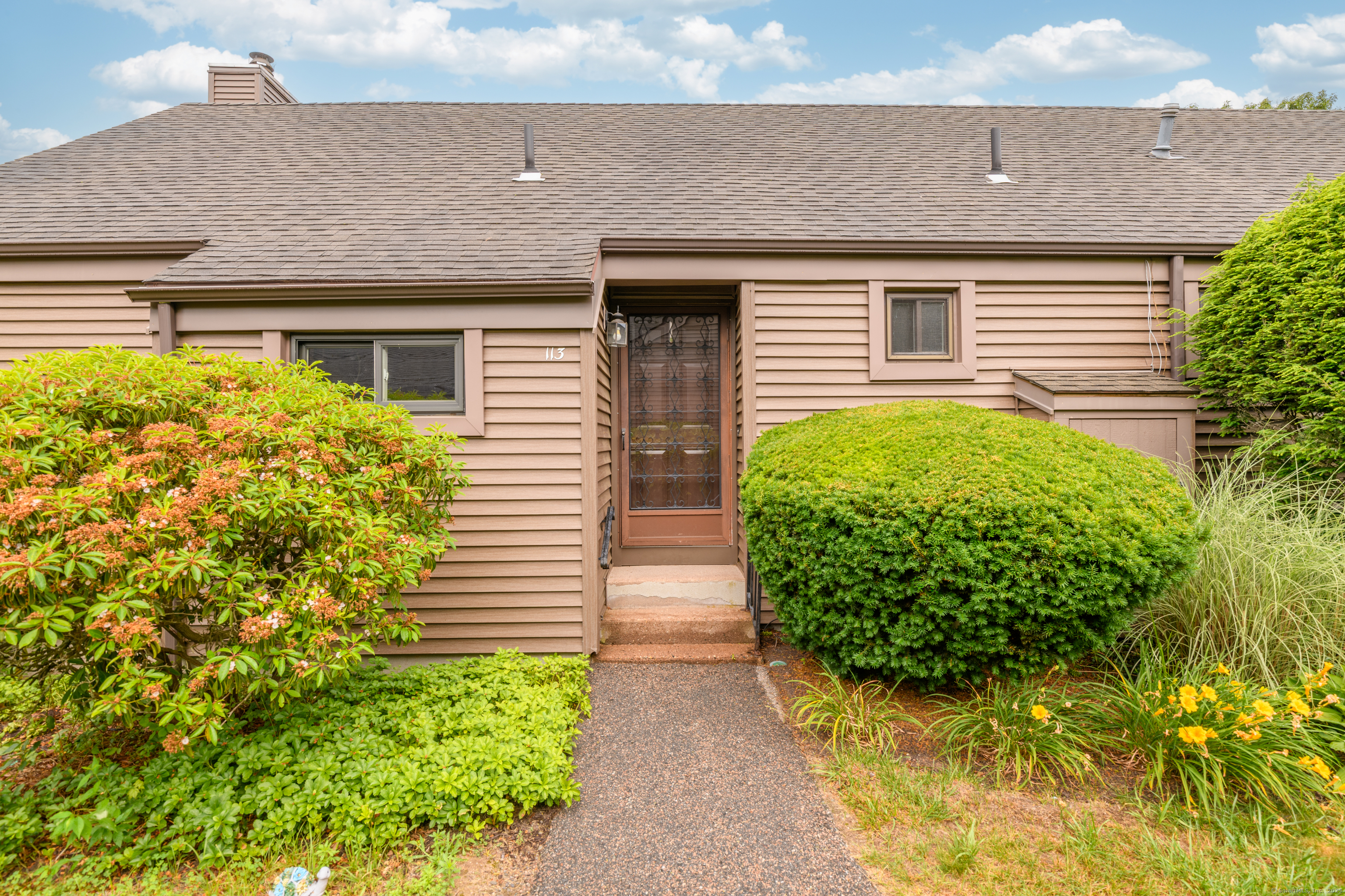 113 Hollister North Way Glastonbury CT 06033