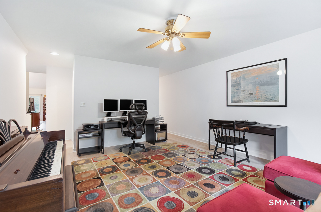 690 Forest Road West Haven CT 06516