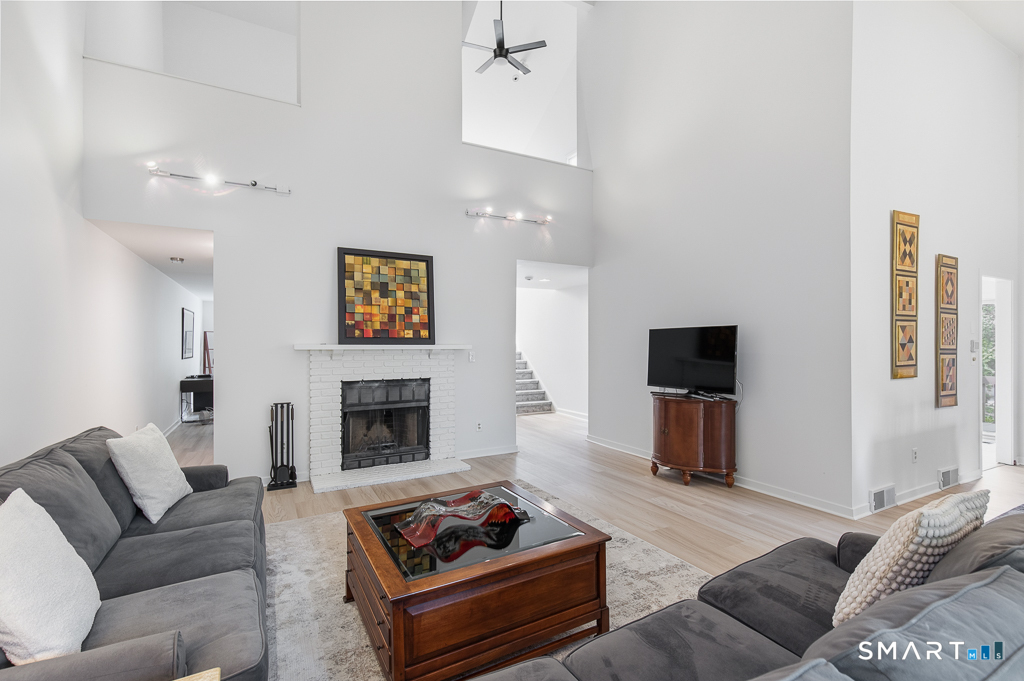 690 Forest Road West Haven CT 06516