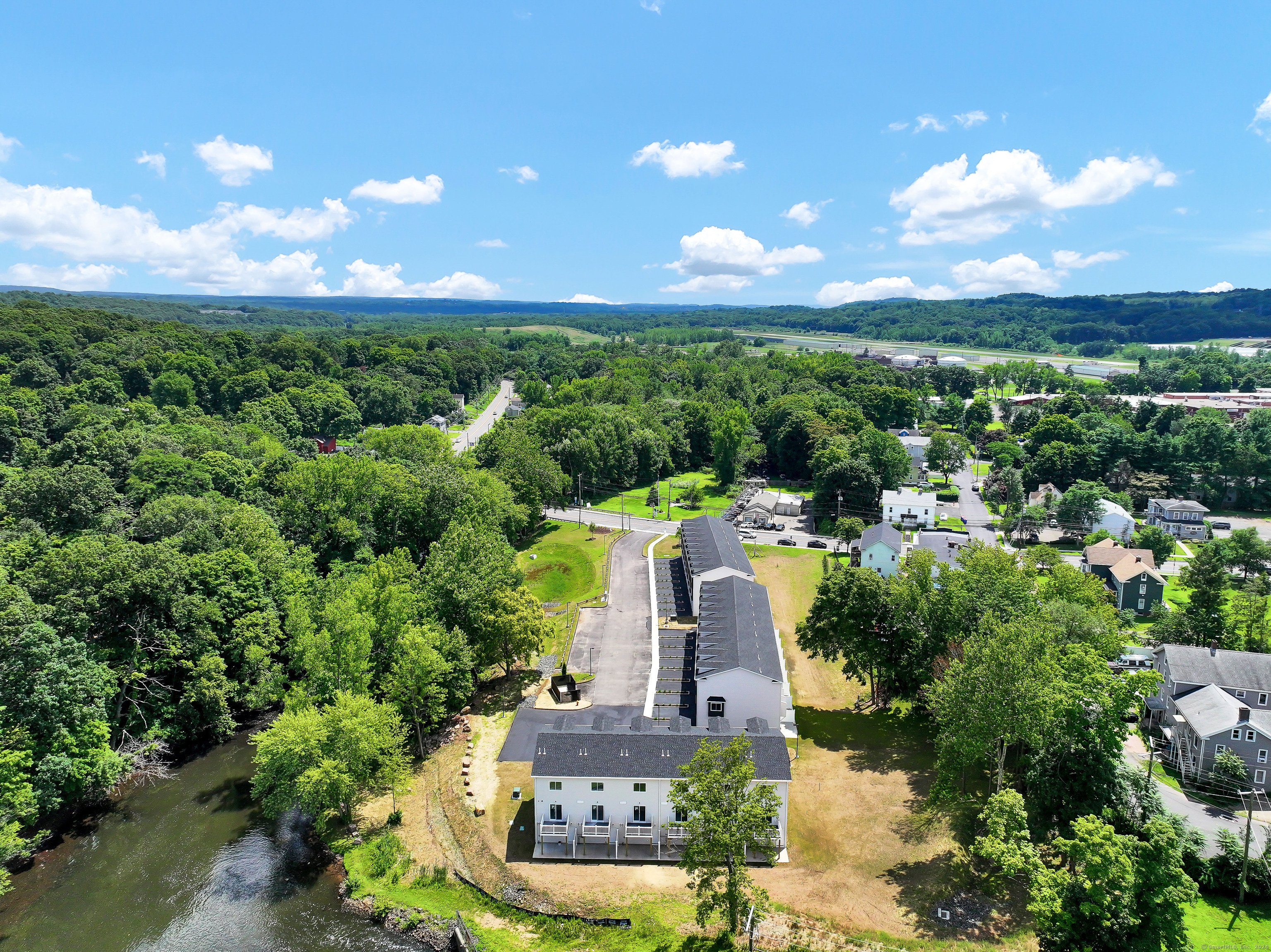 33 Main Street Meriden CT 06451