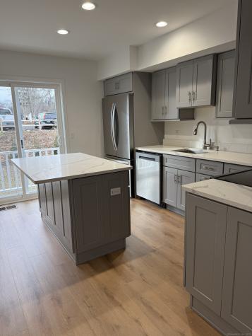 33 Main Street Meriden CT 06451