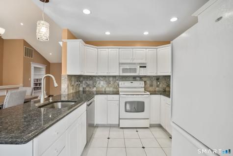 447 Fisher Court Shelton CT 06484